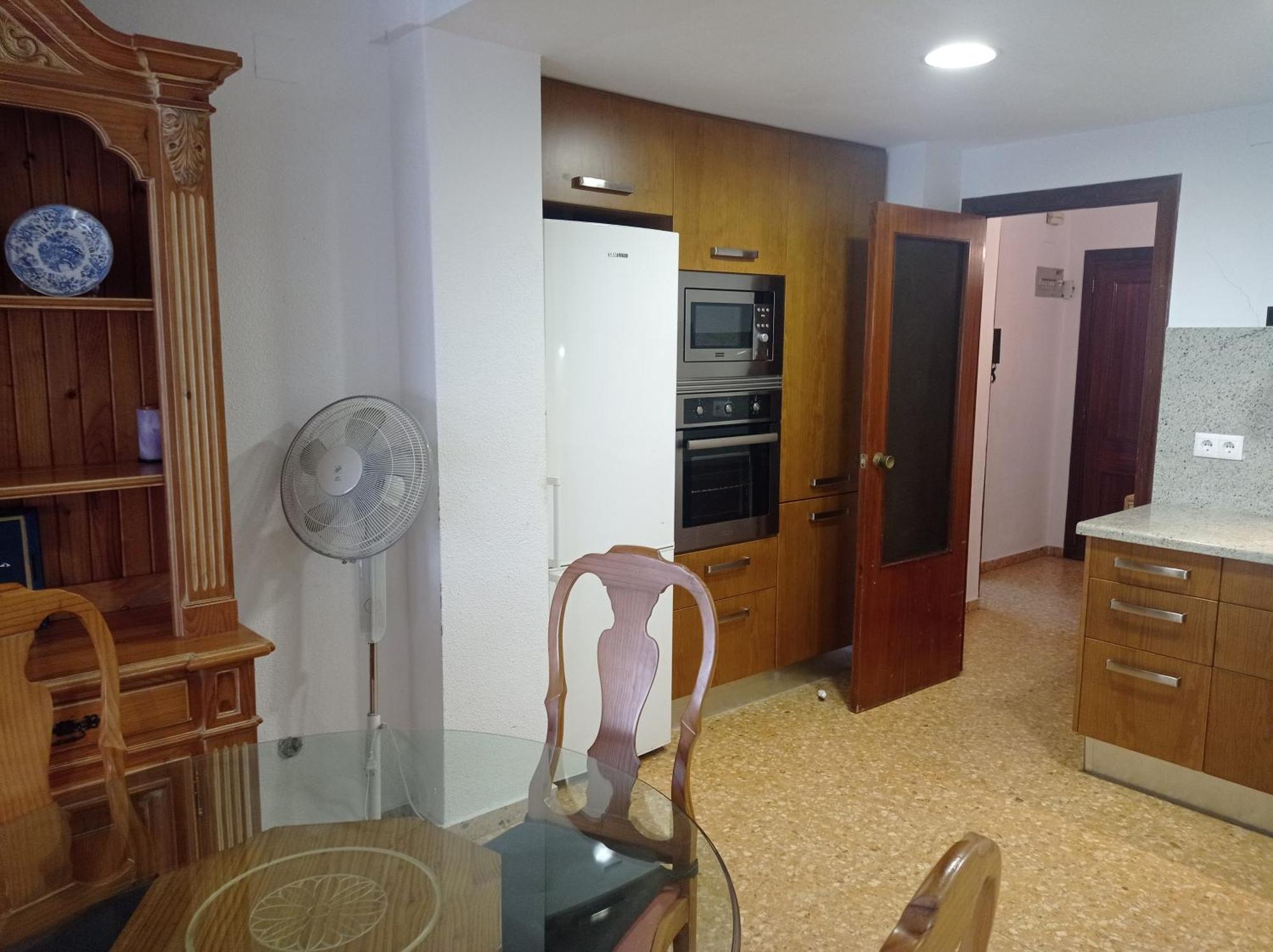 Manila Solo Familias Serviplaya 甘迪亚 外观 照片